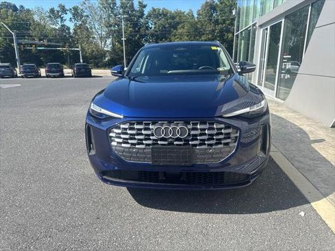 Used 2025 Audi Q5 Premium Plus w/ Premium Plus AWD/4WD image 34