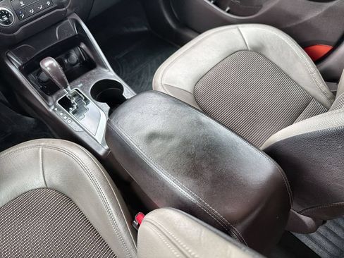 Used 2012 Hyundai Tucson GLS FWD image 20