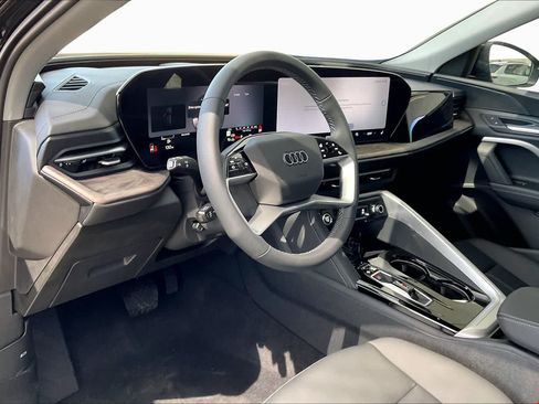 Used 2026 Audi Q5 Premium AWD/4WD image 8