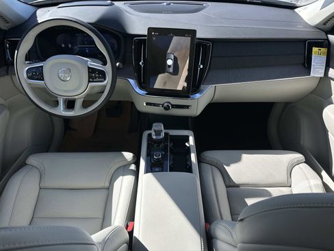 New 2026 Volvo XC90 T8 Ultra w/ Protection Package Premier image 7