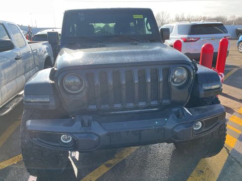 Used 2021 Jeep Wrangler Unlimited Sahara image 19