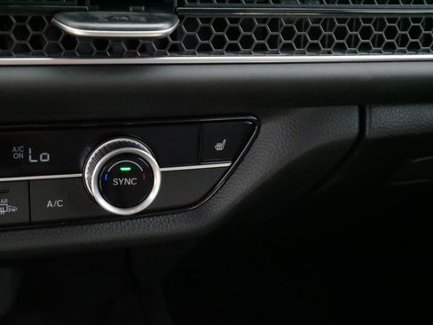 Certified 2027 Honda HR-V EX-L image 28