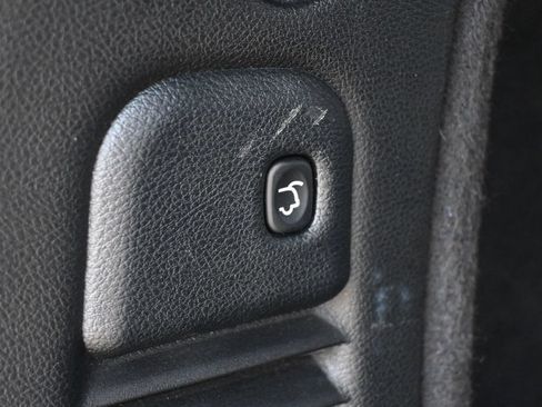Used 2019 Dodge Durango R/T w/ Blacktop Package RWD image 24