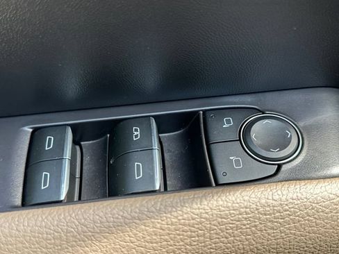 Used 2026 GMC Canyon Denali AWD/4WD image 25