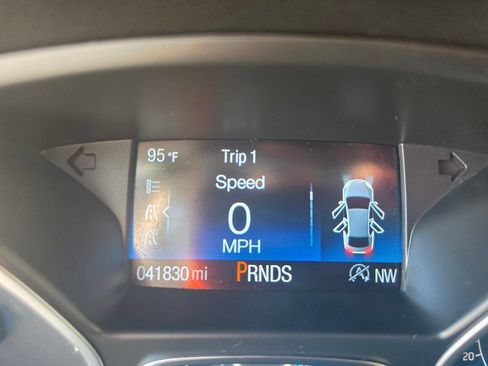 Used 2018 Ford Escape SE w/ SE Sync 3 Package AWD/4WD image 42