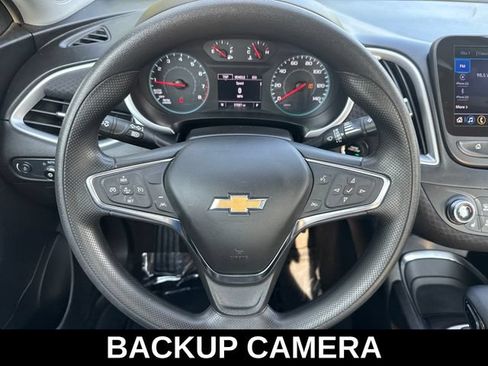 Used 2024 Chevrolet Malibu LT FWD image 24