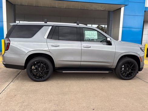 New 2026 Chevrolet Tahoe Premier AWD/4WD image 2