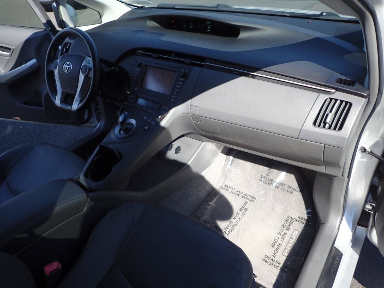 Used 2010 Toyota Prius Three FWD image 13