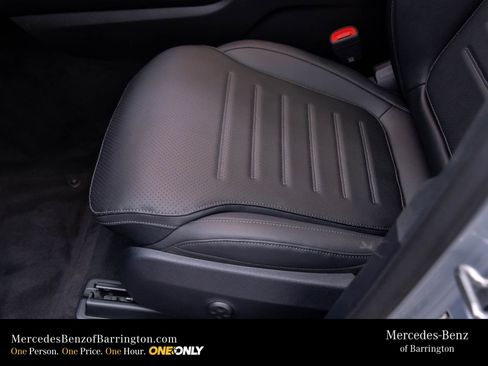 New 2026 Mercedes-Benz GLC 300 4MATIC image 19