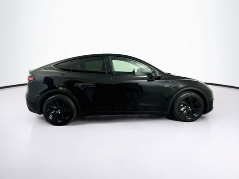 Used 2021 Tesla Model Y Long Range AWD/4WD image 10