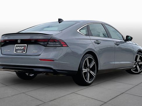 Used 2024 Honda Accord Sport image 12