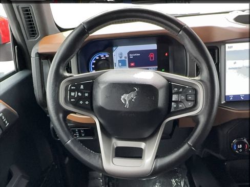 Used 2024 Ford Bronco Outer Banks AWD/4WD image 34
