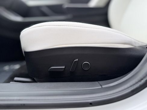 Used 2022 Tesla Model 3 Long Range image 27