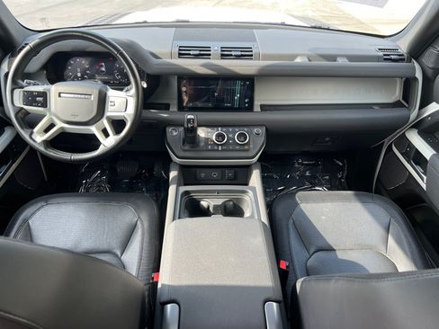 Used 2023 Land Rover Defender 110 X-Dynamic SE AWD/4WD image 26