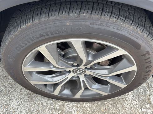 Used 2022 Acura MDX FWD w/ Technology Package image 10