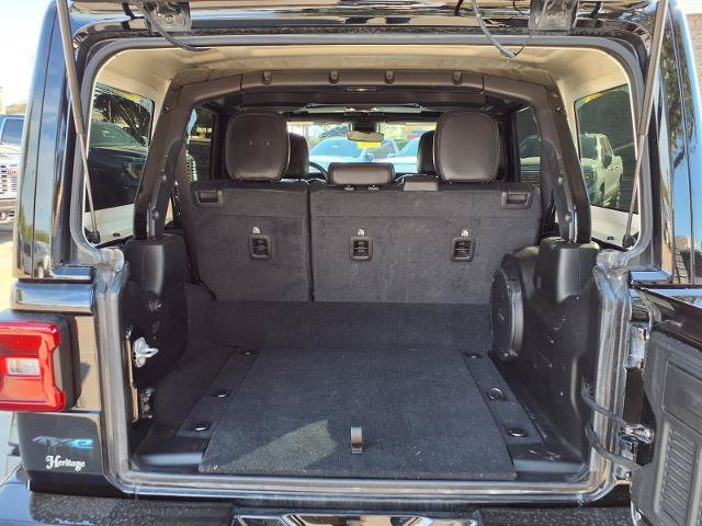 Used 2022 Jeep Wrangler Unlimited Sahara AWD/4WD image 22