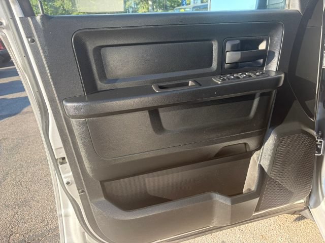 Used 2018 RAM 1500 Tradesman RWD image 11