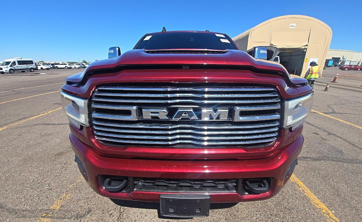 Used 2023 RAM 3500 Laramie AWD/4WD image 3