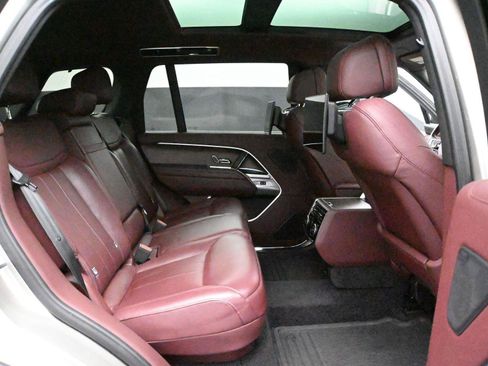 Used 2023 Land Rover Range Rover Long Wheelbase Autobiography image 31