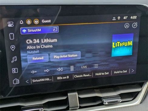 New 2026 Chevrolet Equinox LT w/ Convenience Package II image 17