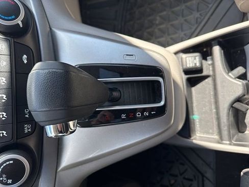 Used 2013 Honda CR-V EX image 17