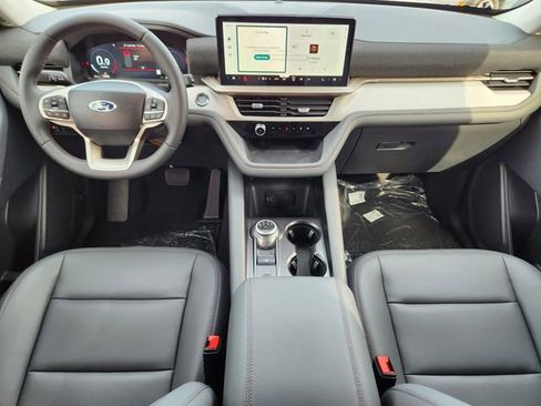 New 2026 Ford Explorer Active w/ Active Comfort Package image 26