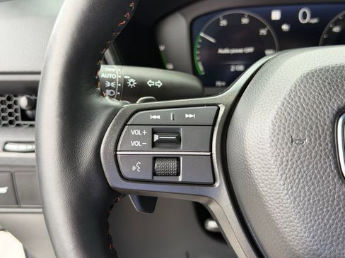 Used 2026 Honda CR-V TrailSport image 16
