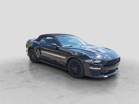 Used 2020 Ford Mustang GT Premium w/ Equipment Group 401A RWD image 2