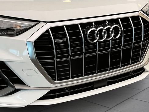 Used 2022 Audi Q3 2.0T Premium AWD/4WD image 32
