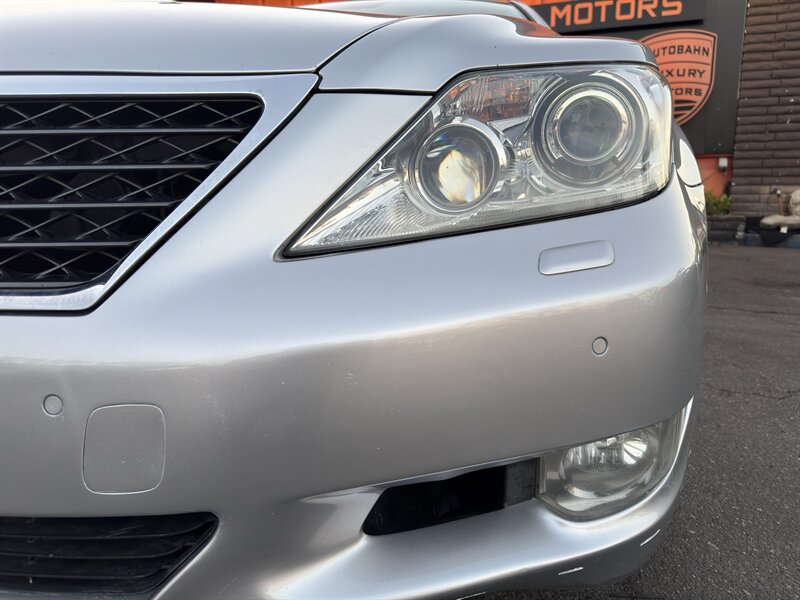 Used 2012 Lexus LS 460 w/ Sport Pkg RWD image 6