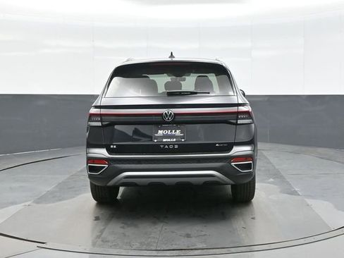 New 2026 Volkswagen Taos SE AWD/4WD image 6