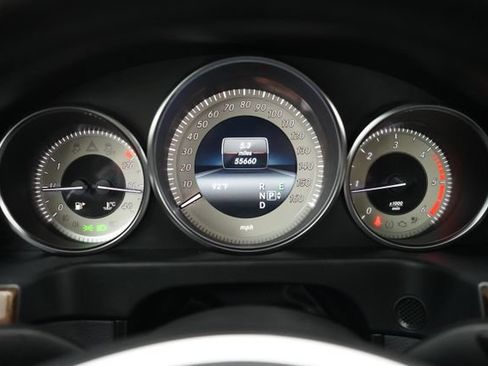 Used 2014 Mercedes-Benz E 250 BlueTEC 4MATIC Sedan image 25
