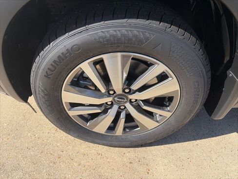 New 2025 Nissan Pathfinder SL w/ Cargo Package image 10