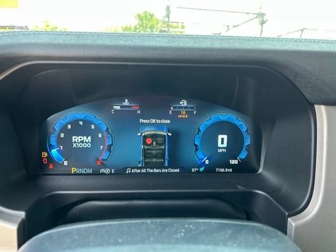 Used 2025 Ford Bronco Outer Banks AWD/4WD image 20