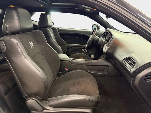 Used 2023 Dodge Challenger R/T Scat Pack w/ Plus Package image 12