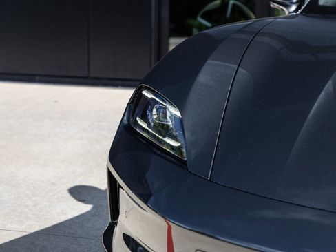 New 2026 Porsche Taycan 4S AWD/4WD image 17