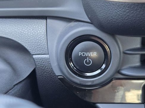 Used 2023 Toyota Crown image 23