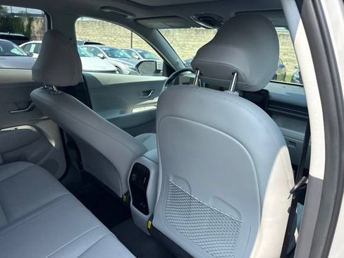 Used 2024 Hyundai Kona Limited AWD/4WD image 22