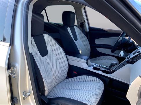 Used 2013 Chevrolet Equinox LS FWD image 9