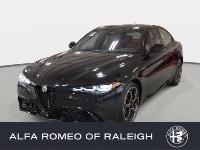 New 2025 Alfa Romeo Giulia w/ Veloce Package Rwd