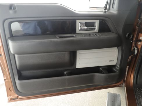 Used 2012 Ford F150 Platinum image 6