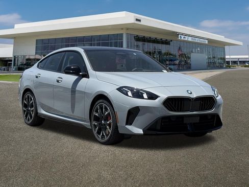 New 2026 BMW 228i w/ Technology Package FWD image 2