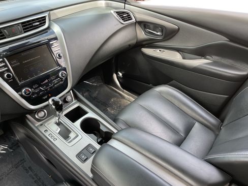 Used 2019 Nissan Murano SL w/ SL Technology Package FWD image 14