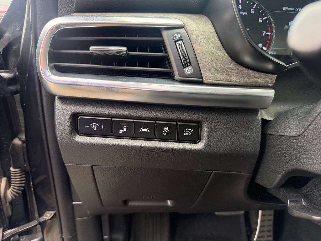Used 2022 Kia Telluride SX w/ Nightfall Edition Package AWD/4WD image 26