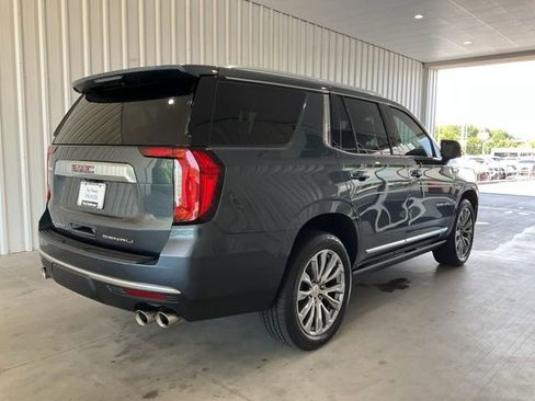 Used 2021 GMC Yukon Denali w/ Denali Premium Package AWD/4WD image 26
