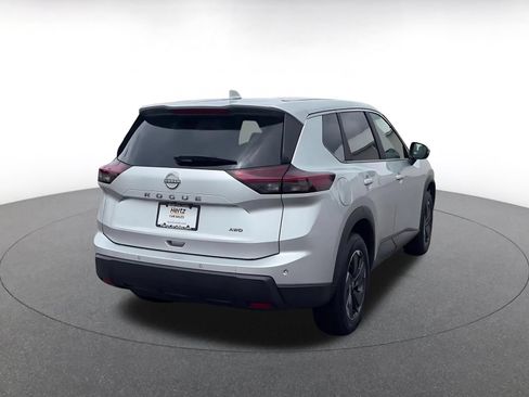 Used 2025 Nissan Rogue SV AWD/4WD image 14
