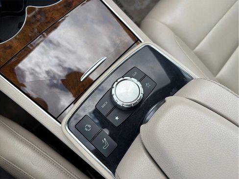 Used 2015 Mercedes-Benz E 400 Cabriolet image 29