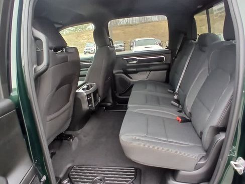 New 2026 RAM 1500 Big Horn AWD/4WD image 13