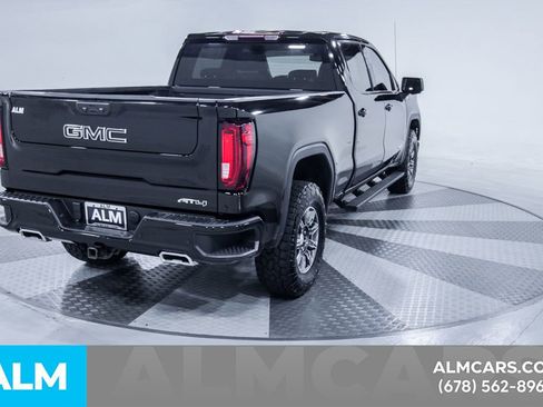 Used 2024 GMC Sierra 1500 AT4 AWD/4WD image 9