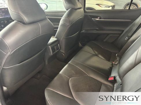 Used 2021 Toyota Camry XSE FWD image 19
